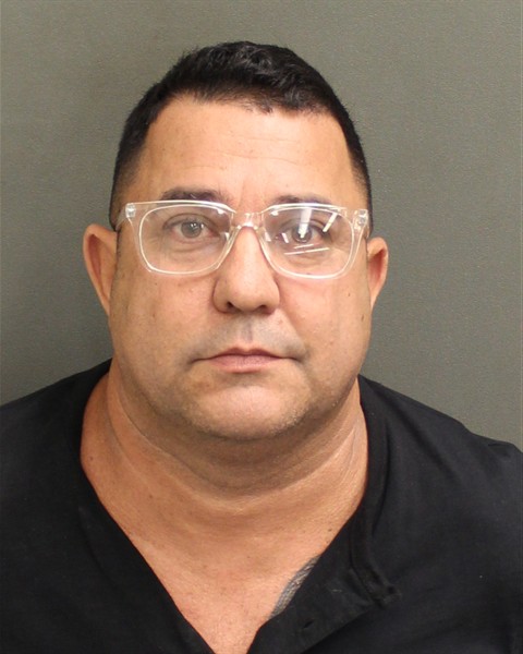 Mugshot of CARLOS LUIS DIAZJIMENEZ