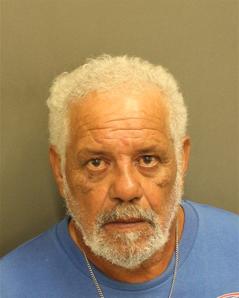 Mugshot of ROBERTO JR MARTINEZ