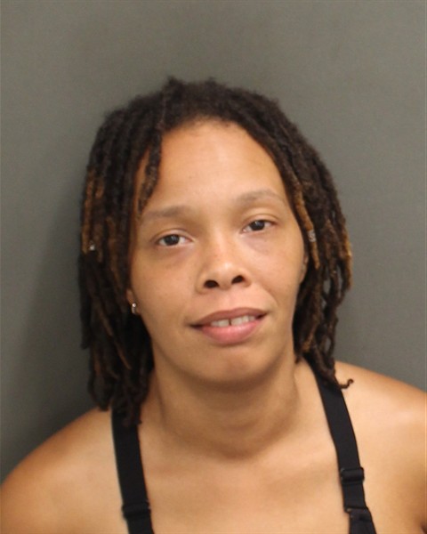 Mugshot of ROSA DIAMOND JANVIER
