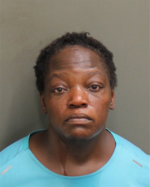 Mugshot of MARI JENNIFER ARNOLD