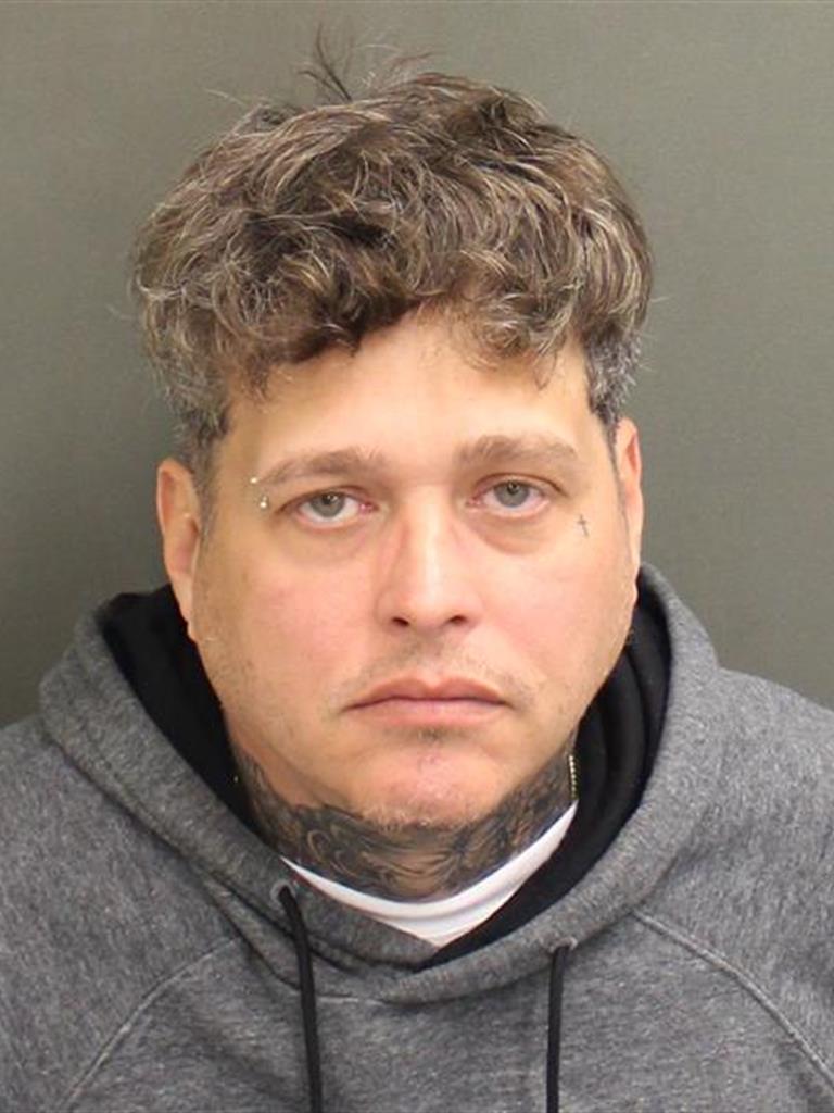 Mugshot of EDUARDO CRUZRIVERA