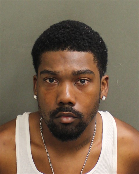 Mugshot of CRISHTON K CURNEY