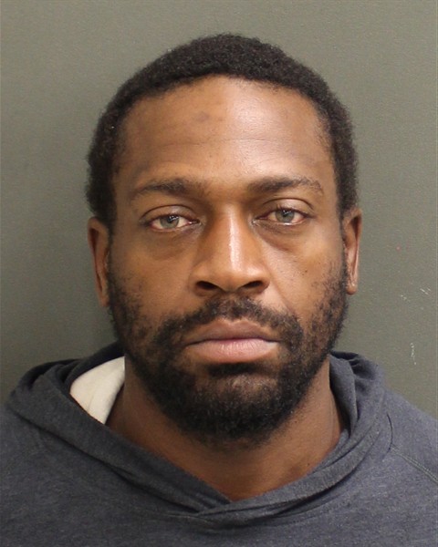 Mugshot of CHRISTOPHER ARNEZ BROWN