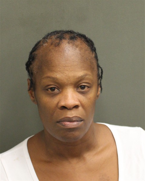 Mugshot of ACQUANETTE LAQUANA BENJAMIN
