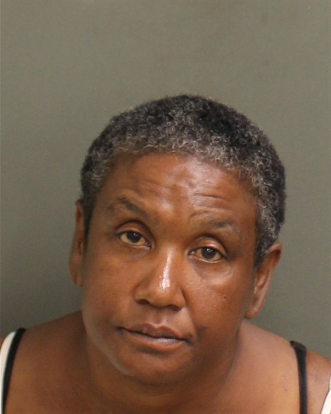 Mugshot of CHISIA HALL