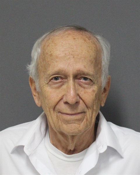 Mugshot of BRUCE BURTOFF