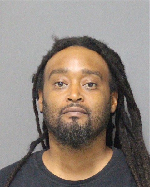 Mugshot of FRANK MAURICE MILLS