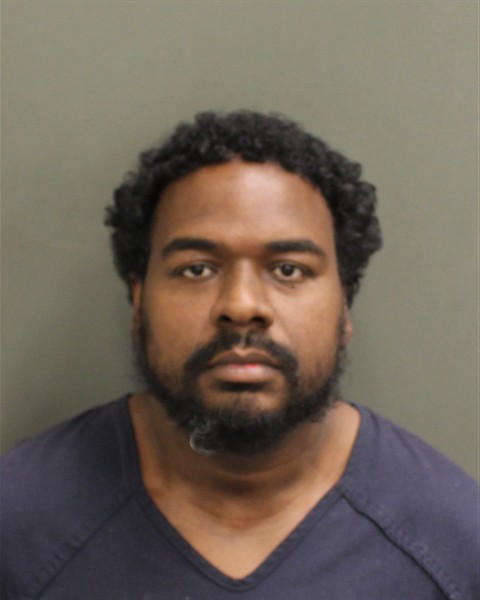 Mugshot of CAMERON LOWE