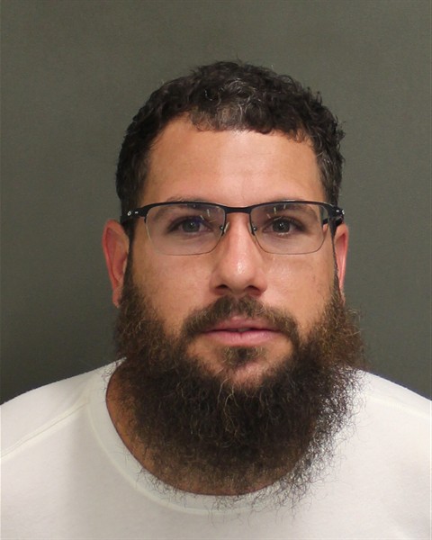 Mugshot of JONATHAN QUINTANA
