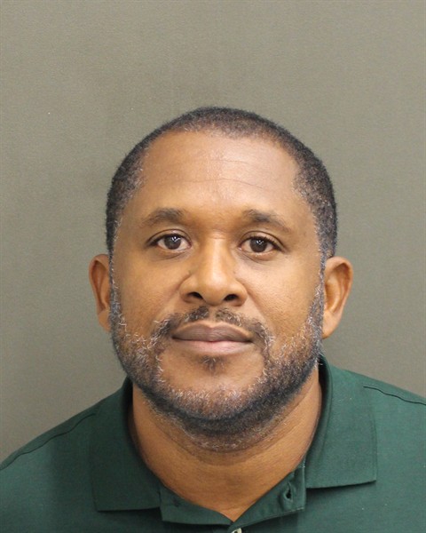 Mugshot of DOMINIQUE ANDRE DAVIS