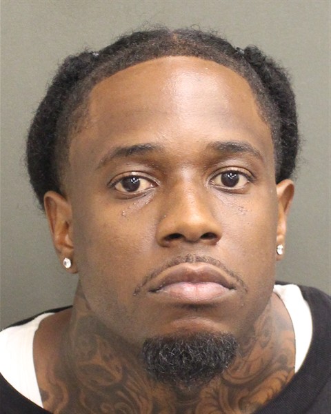 Mugshot of DEVERON DESHAWN HIERREZUELO