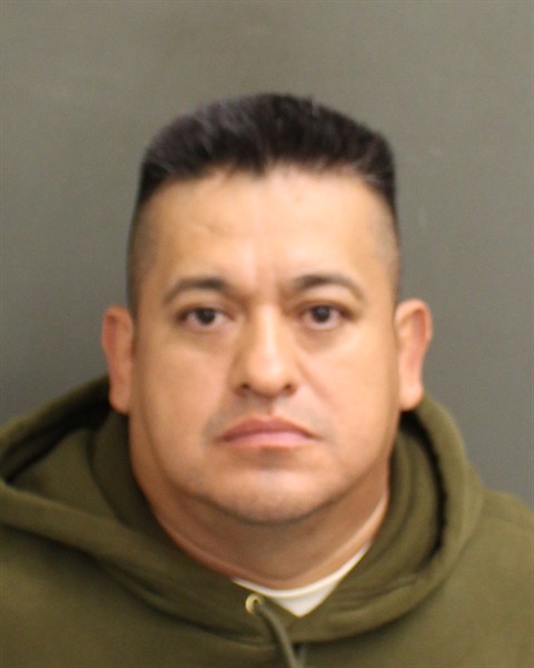 Mugshot of EVERARDO LUSTEIN GUZMANCORONEL