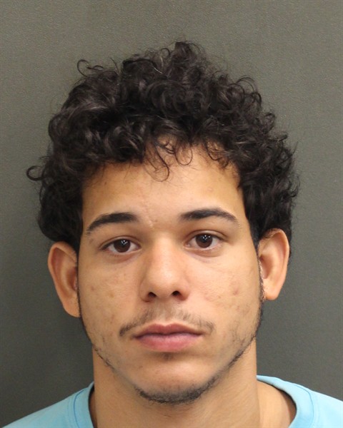 Mugshot of LUIS ALBERTO GIRALDIBAEZ