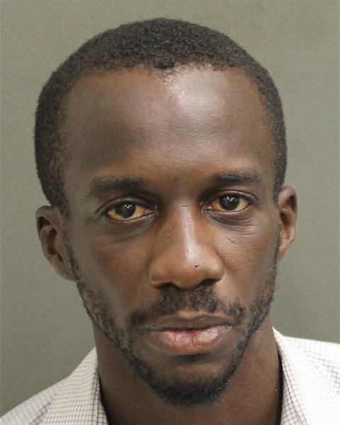 Mugshot of RAYMOND CARL CALDERON
