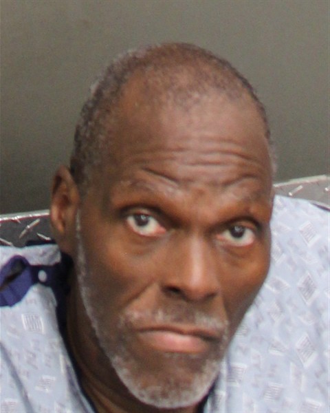 Mugshot of IRESE DAVENPORT