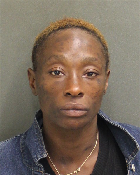 Mugshot of LAVIVIA BLANDING