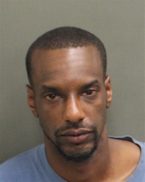 Mugshot of KEMONE KWAME MCMINNS