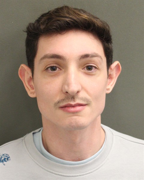 Mugshot of LUCAS DOSSANTOS