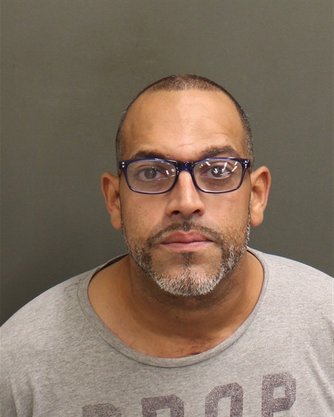 Mugshot of ALEX RONNIE COLLADO