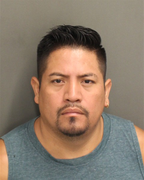Mugshot of ALBERTO CIFUENTESMORALES