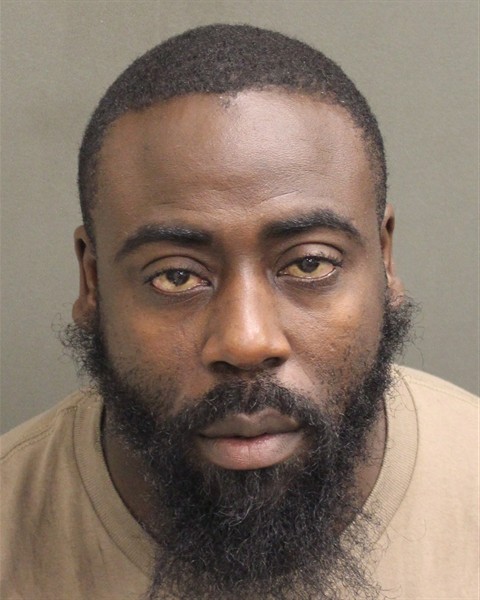 Mugshot of DAYTRON LAMAR DESHAY