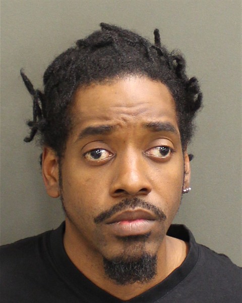 Mugshot of JOSEPH JUNIOR II HINDS