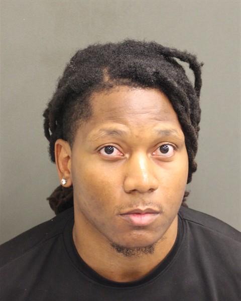 Mugshot of DEQUAN RAYSHAWN CRENSHAW