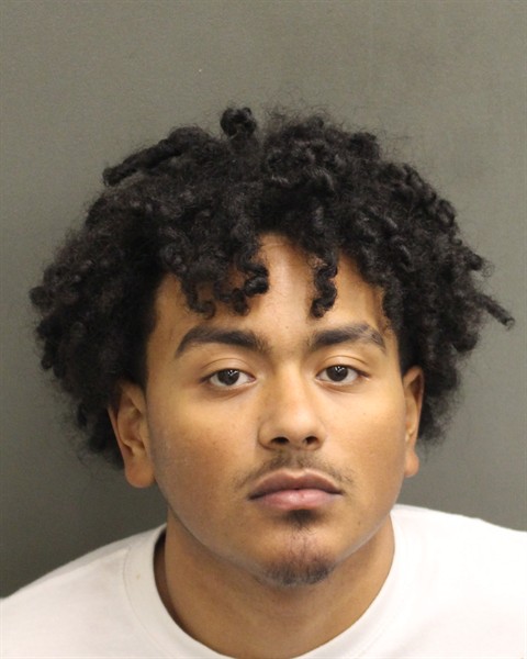 Mugshot of YADIEL FELIPE SANTOSMARTINEZ
