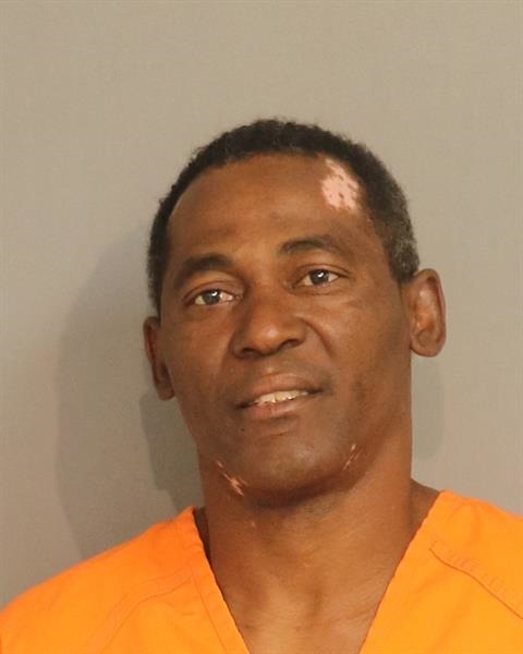 Mugshot of LEONALL ARANGO-HERNANDEZ