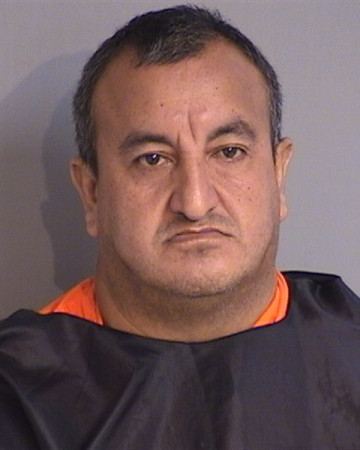 Mugshot of JORGE WAZHINGTON SANTACRUZ-CALLE