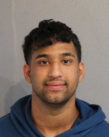 Mugshot of DAYKER JOSUE PERALES-LOMBANO