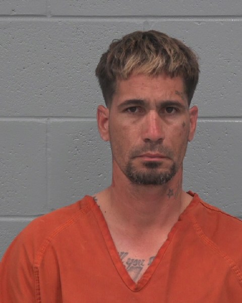 Mugshot of DANIEL JOSUE ARTURET-MENDEZ