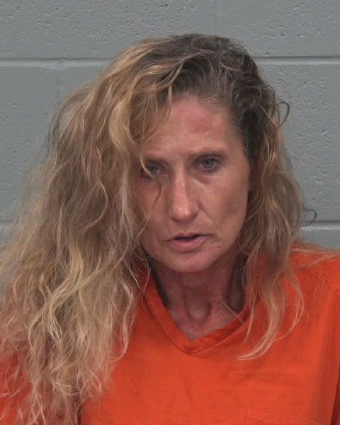 Mugshot of DEITRA DEANNE HELTON