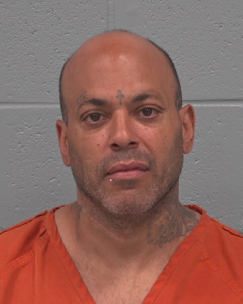 Mugshot of GILBERTO PEREZ
