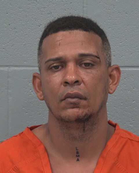 Mugshot of EDIESEL CORREA HERNANDEZ