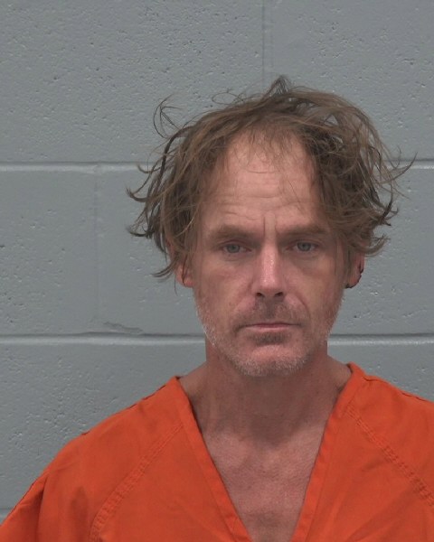 Mugshot of LUCAS JOHN PAPENDRY