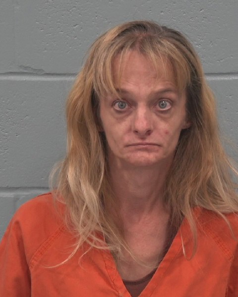 Mugshot of KIMBERLY JO MCCRACKEN