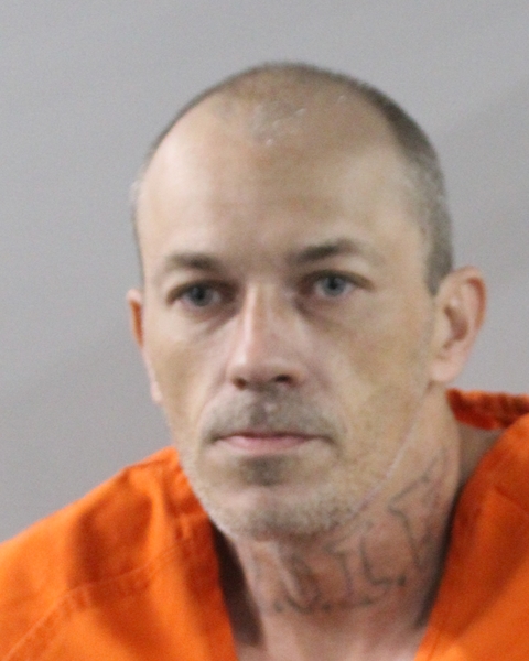 Mugshot of MICHAEL ROBERTSON