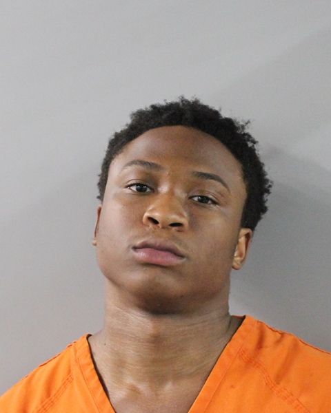 Mugshot of AQUINAS LAMAR DIXON