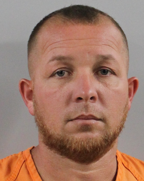 Mugshot of PERRY WAYNE LUCY JR