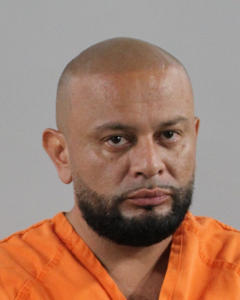 Mugshot of EDGAR HERNAN CLAVIJO ALBARRACIN