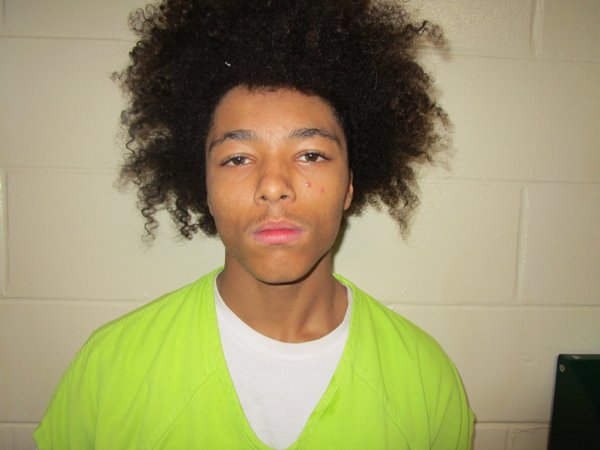 Mugshot of ALEXANDER ZARION COLON-MARTINEZ