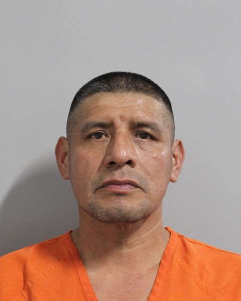 Mugshot of OSCAR BENITEZ MOTA