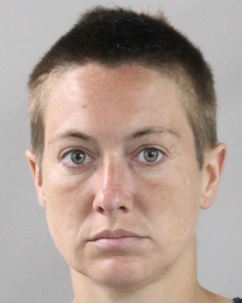 Mugshot of CHELSIE LYN EARNHART