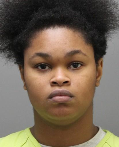 Mugshot of MAKAYLA RENEE DAVIS