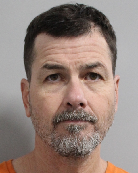 Mugshot of RYAN EATON