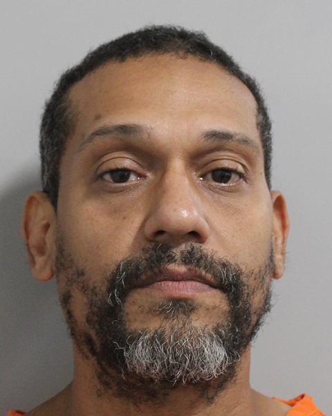 Mugshot of HECTOR QUINONES
