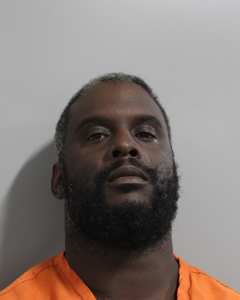 Mugshot of LAKEVIN DEANDRE CAMP