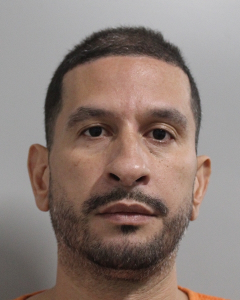 Mugshot of JUAN CARLOS RAMOS