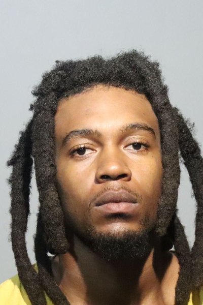 Mugshot of VEONDRE MARQUEZ AVERY